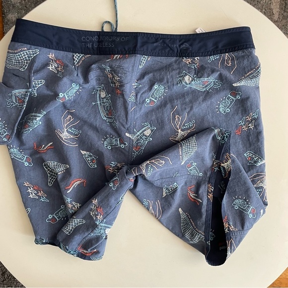 Patagonia 9” Men's Wavefarer Boardshorts Waist 36 Regular fit - Picture 11 of 12